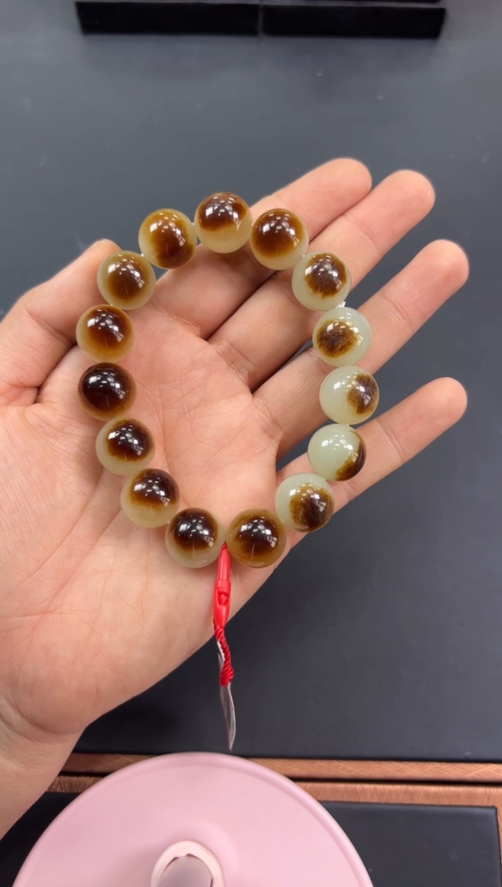 【闪购商品】和田玉手串未镶嵌且末金山微色差卡14