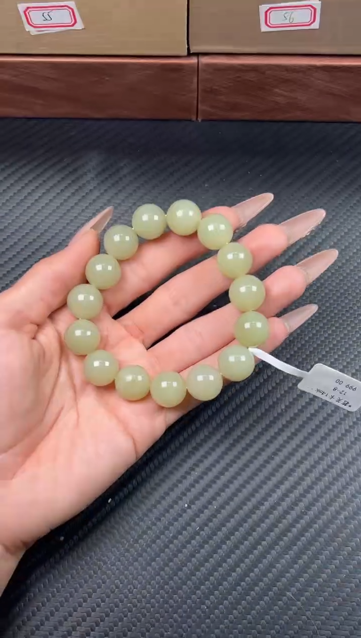 未镶嵌手串和田玉若羌微色差卡14手串