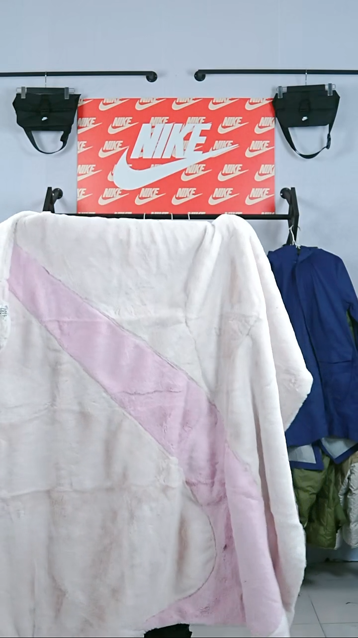 闪购编码Nike/Jordan运动衣以播间过款为准尺码粉毛毯