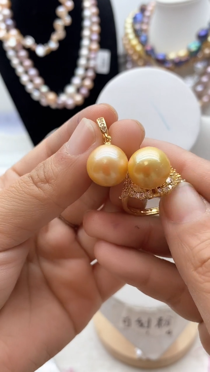 【闪购商品】淡水珍珠颈饰钛钢89