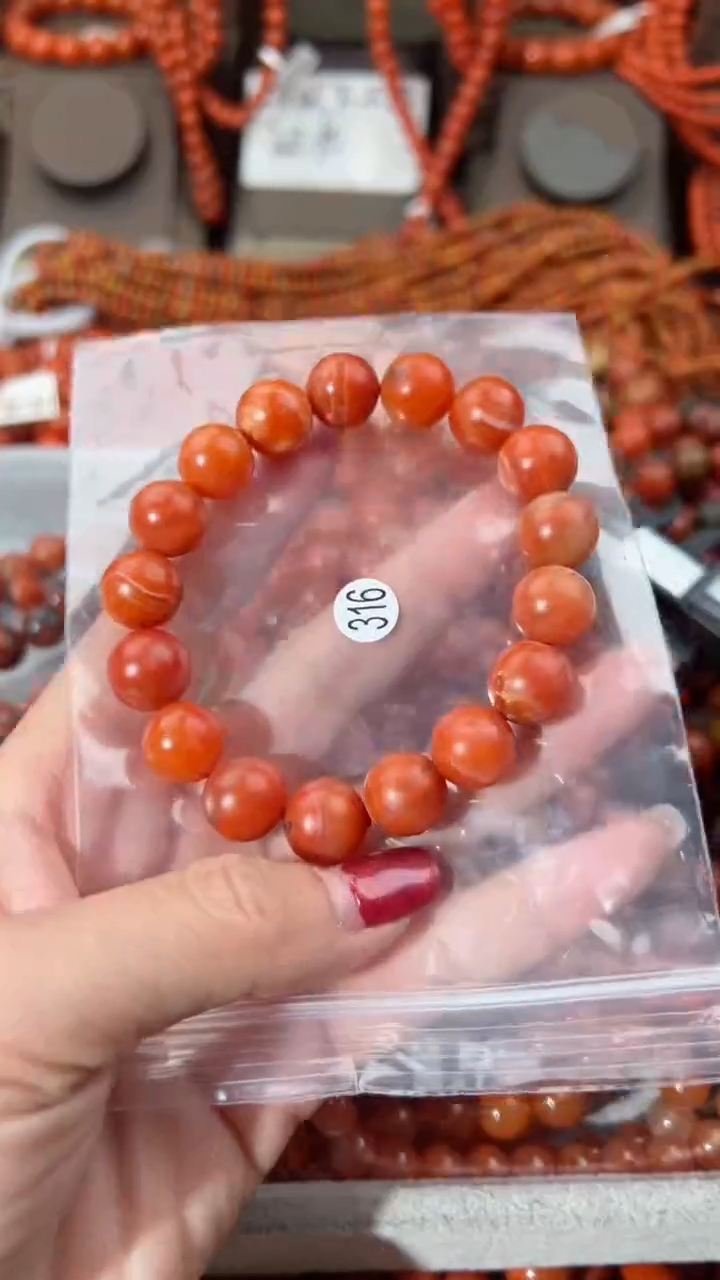 【闪购商品】南红玛瑙手串未镶嵌12+