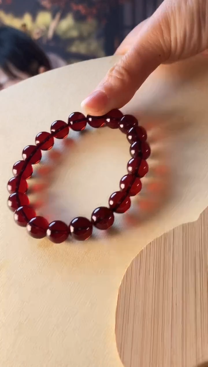 【闪购商品】琥珀颈饰未镶嵌血珀9+00000