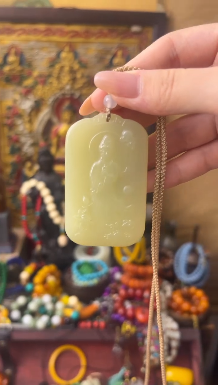 和田玉未镶嵌挂件----铺子----观音