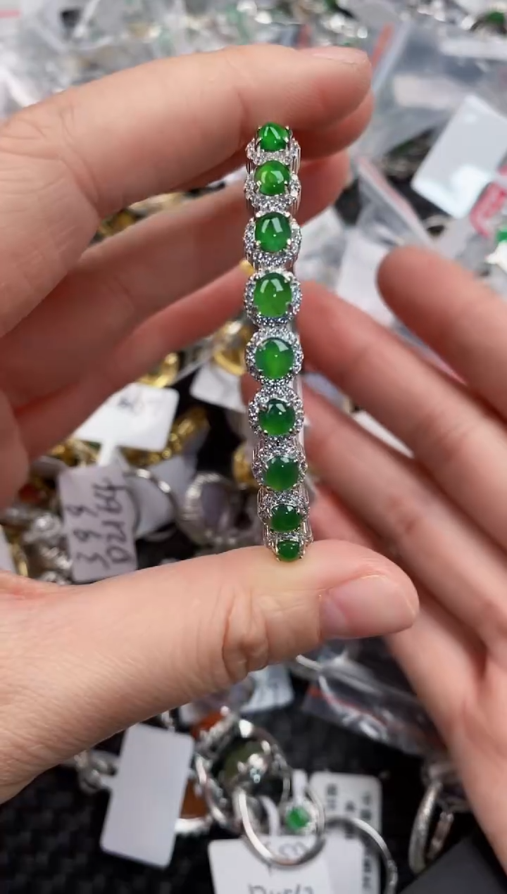 银S925镶嵌戒指翡翠222               4