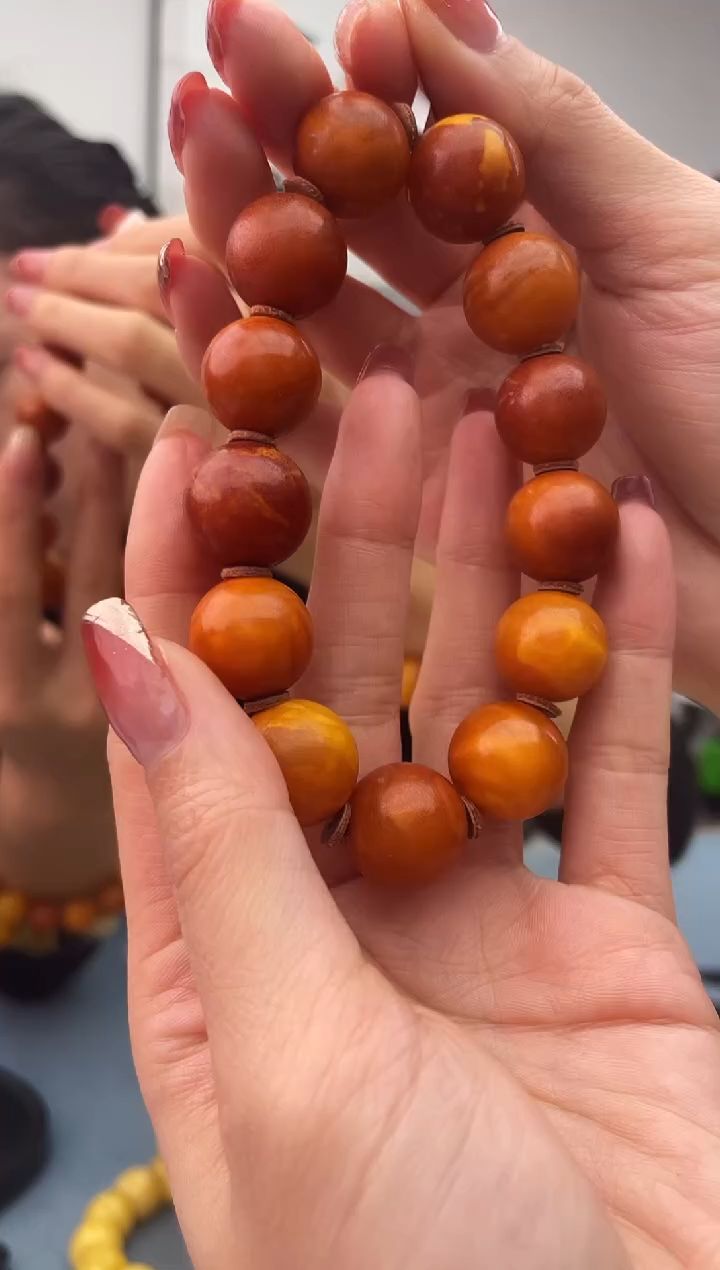 【闪购商品】蜜蜡珠宝奇石未镶嵌，假一罚十032.15