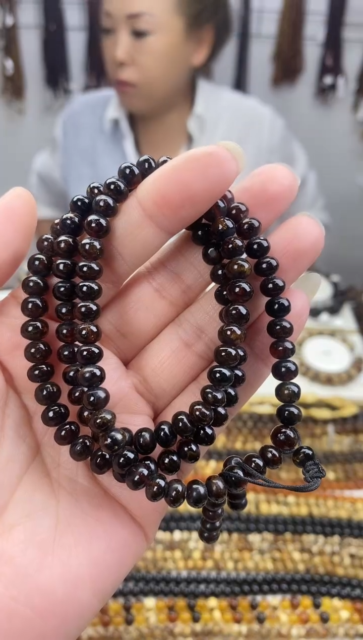 琥珀颈饰未镶嵌6琥珀