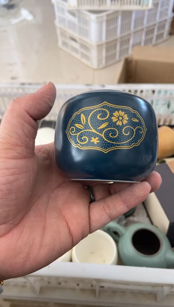 杯子瓷无运费险有瑕疵的摄影的产品有使用过的痕迹有点脏介意勿拍