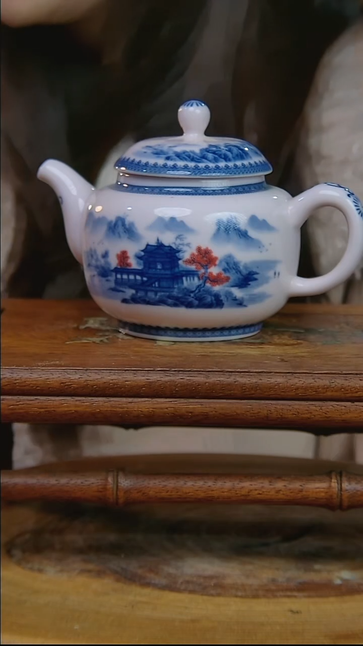 摆件陶稀土山水壶