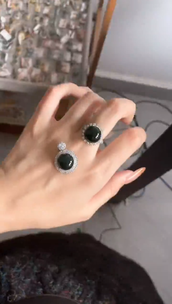 银S925镶嵌戒指翡翠51151