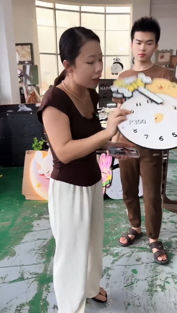 横款孤品果果微瑕闪购p300