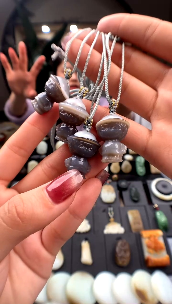 【闪购商品】玛瑙/玉髓颈饰未镶嵌挂件多样性发货一件
