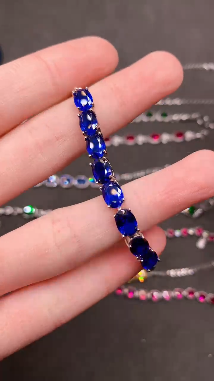 【闪购商品】蓝宝石手链银S925镶嵌..........