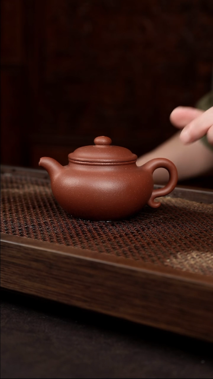 茶壶紫砂红降坡大亨莲子