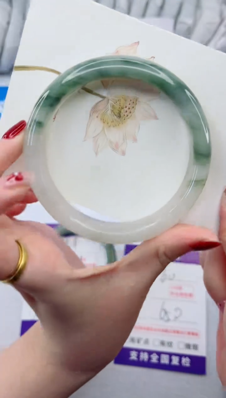 【闪购商品】石英质玉手镯合金60-56.0