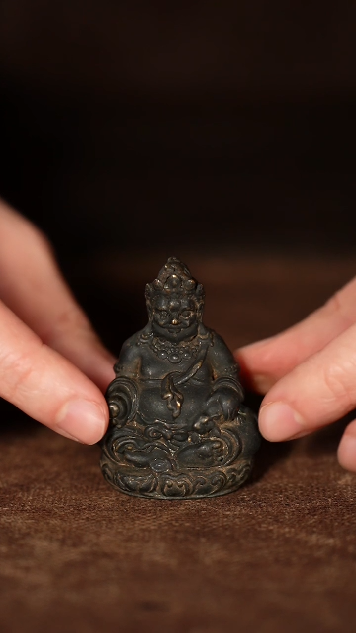 【闪购商品】高5宽3.8。         