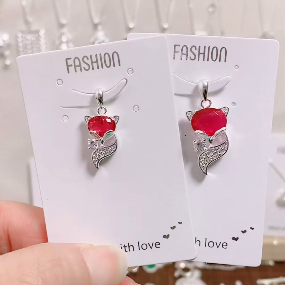 吊坠足银合成锆石 镶钻小狐狸吊坠23年新款女小众设计感轻奢坠子