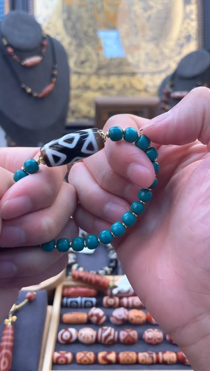 玛瑙/玉髓颈饰未镶嵌黑白三六九手串