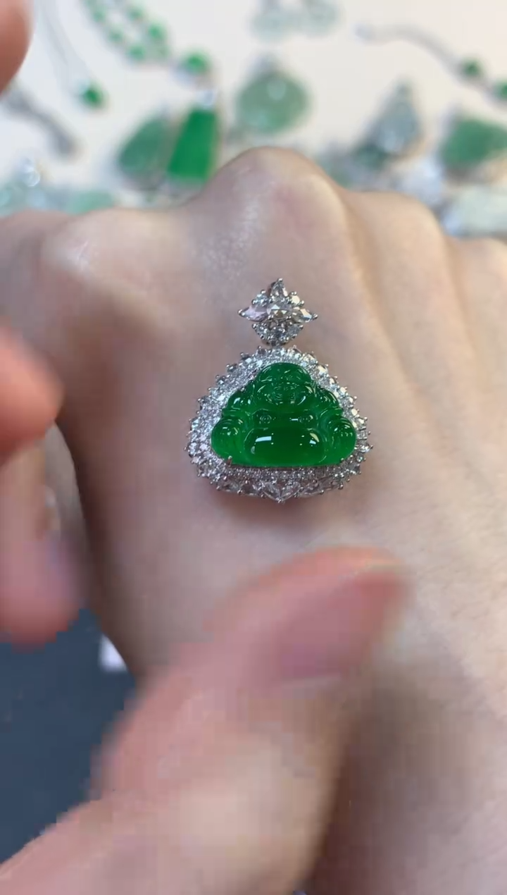 翡翠18K金镶嵌吊坠(不含链)佛公吊坠19800