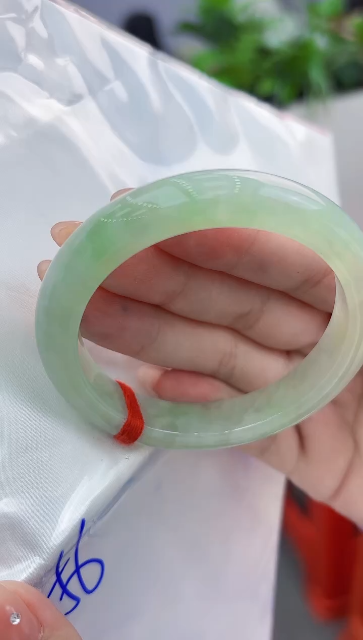 【闪购商品】翡翠手镯未镶嵌翡翠手镯