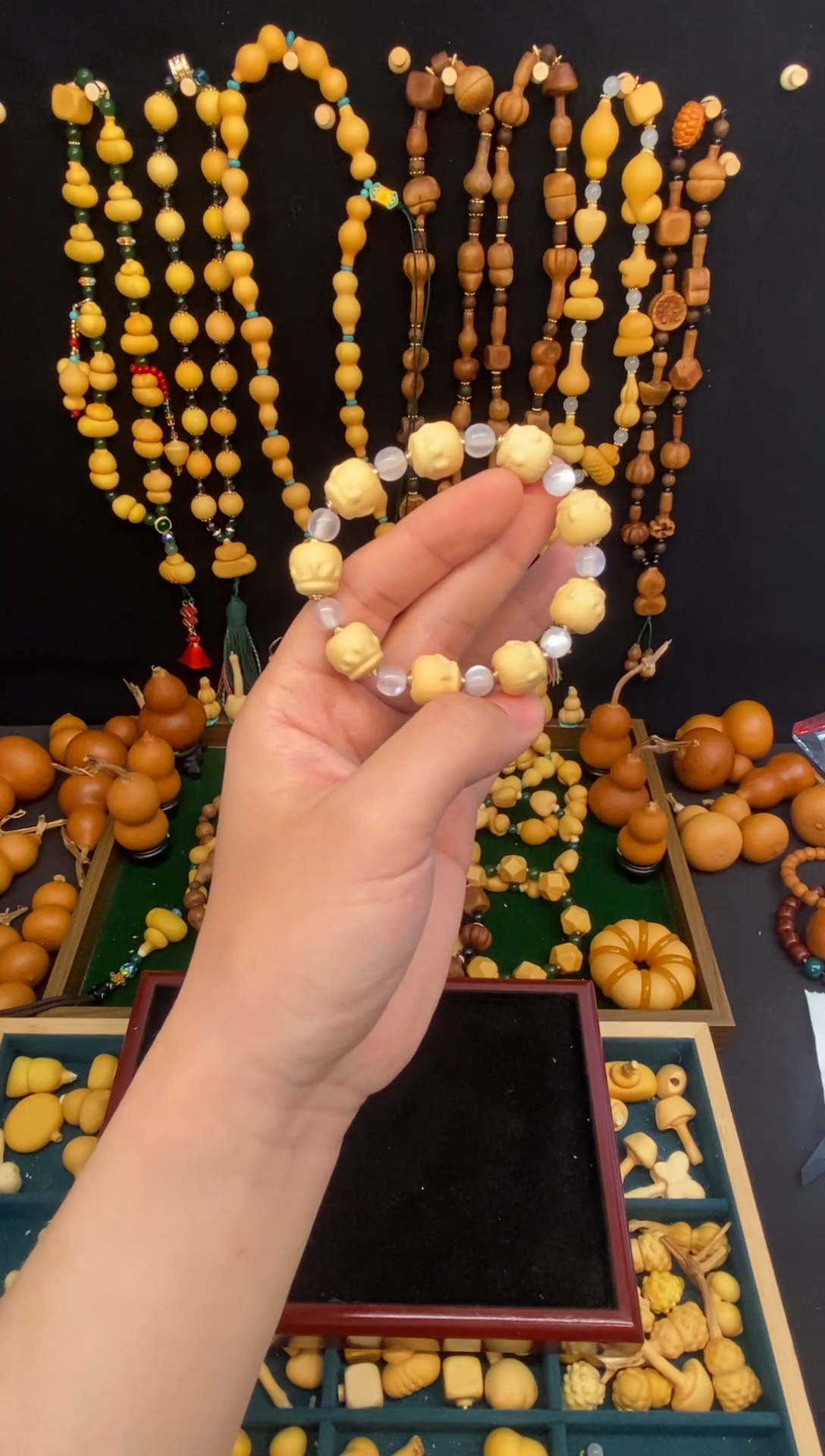 葫芦迈***育蜜糖手串