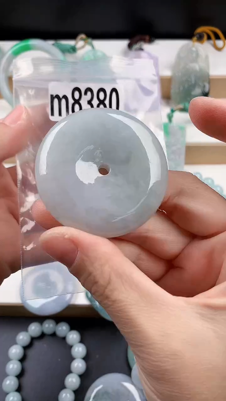 颈饰未镶嵌翡翠天然翡翠吊坠挂件