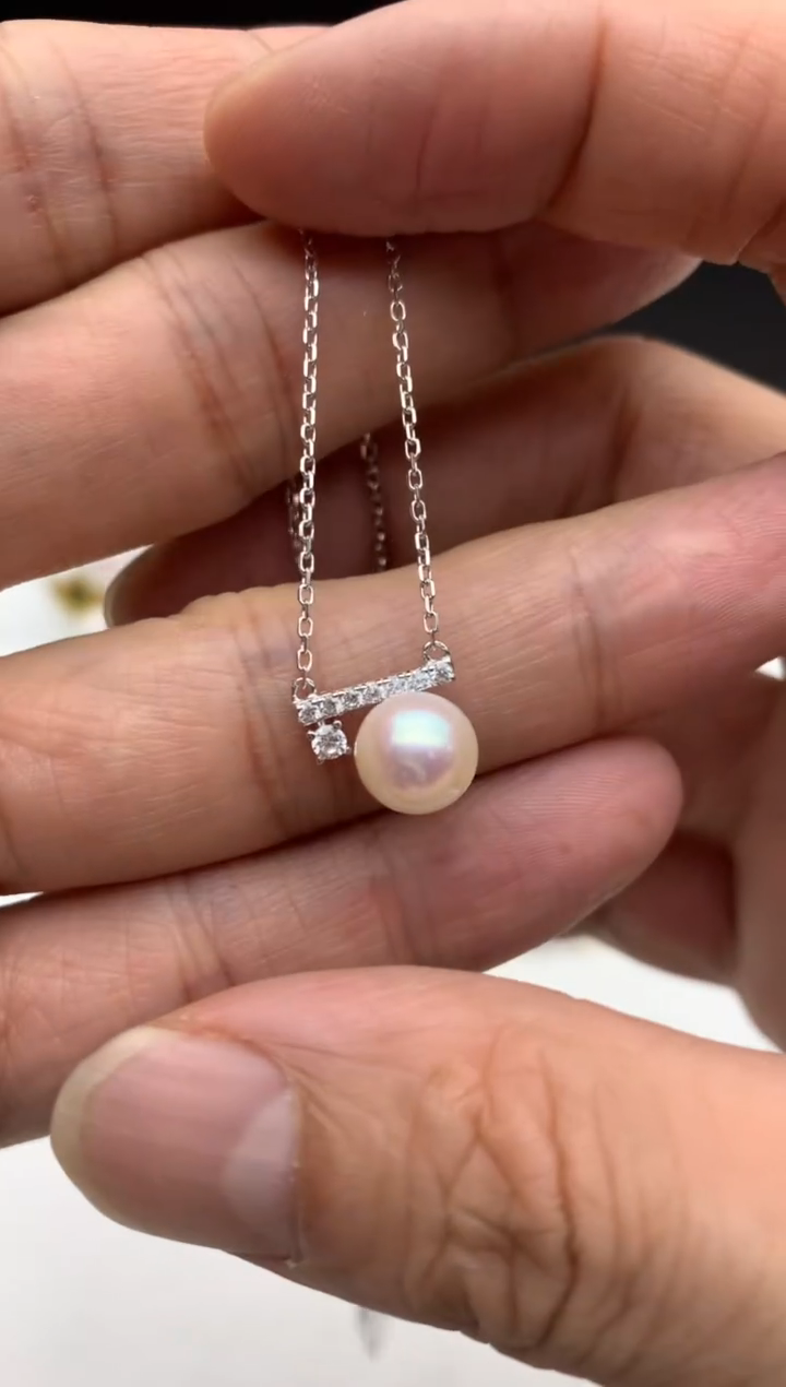银S925镶嵌ff海水珍珠akoya白珠吊坠(赠链）8~9mm