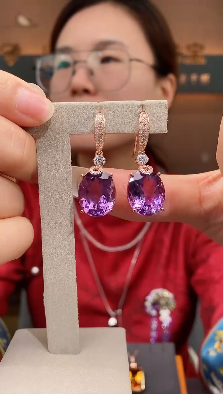 【闪购商品】紫晶耳钉银S925镶嵌紫晶耳钉