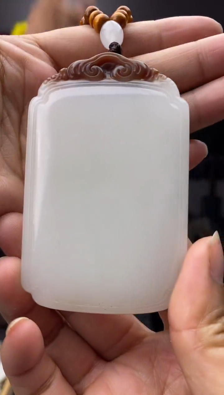 颈饰未镶嵌石英质玉天然玉石未镶嵌颈饰