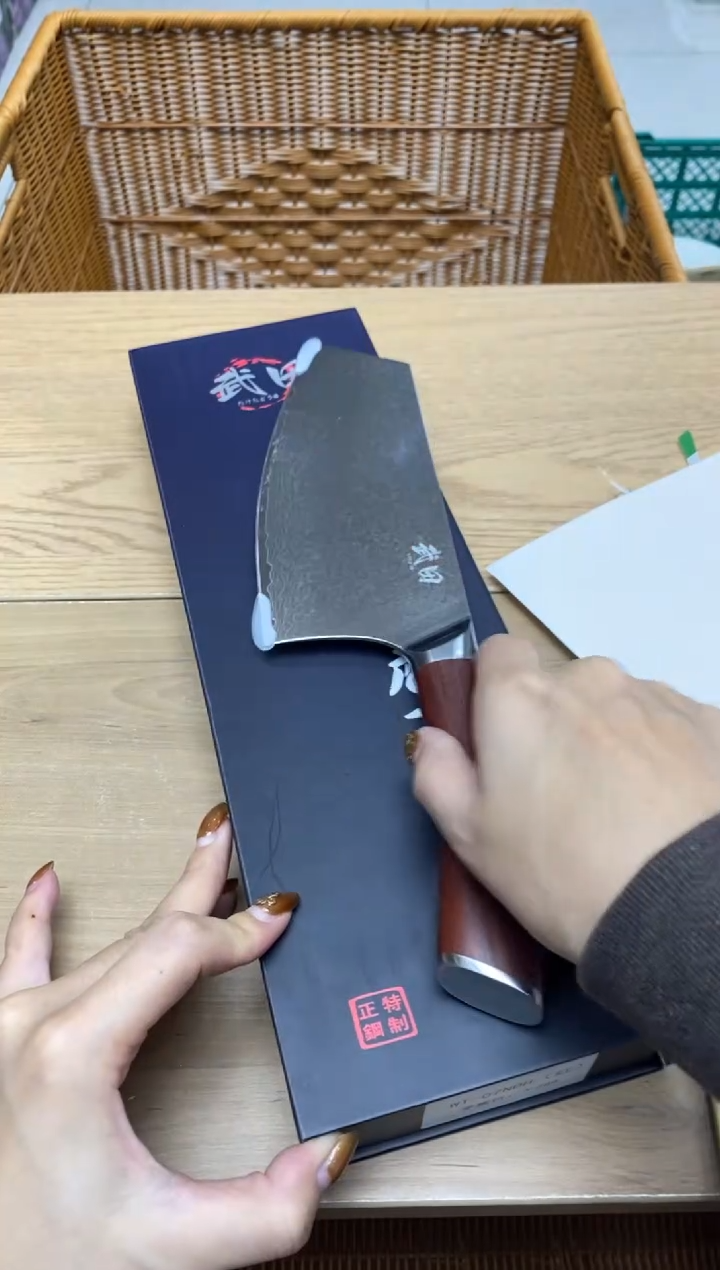 瓷片隆莲瓷器欢迎大家