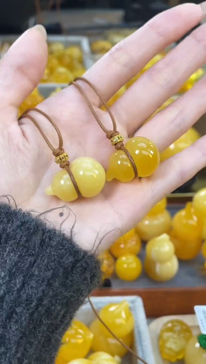 裸石琥珀未镶嵌多样性发货发其一J7