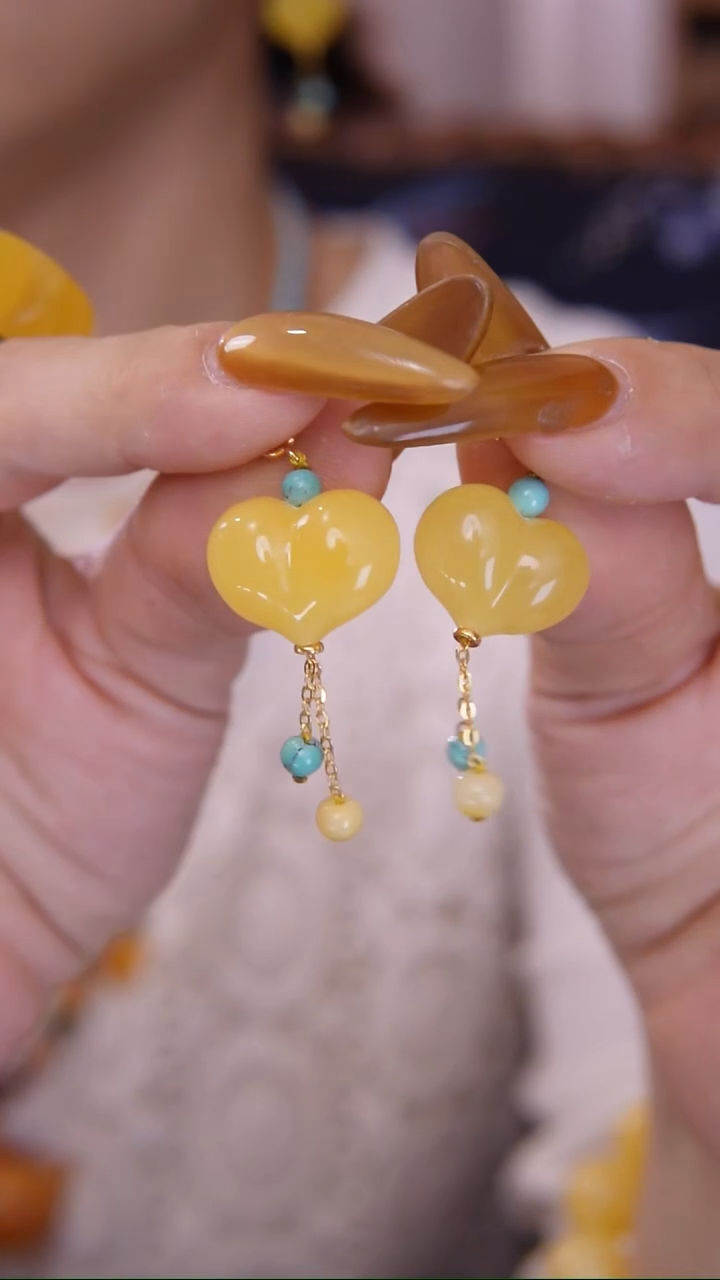 琥珀银S925镶嵌耳饰孟****馆耳饰