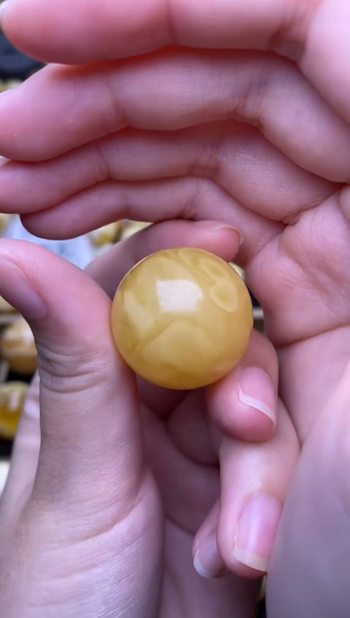 未镶嵌琥珀裸石大小姐珠宝17