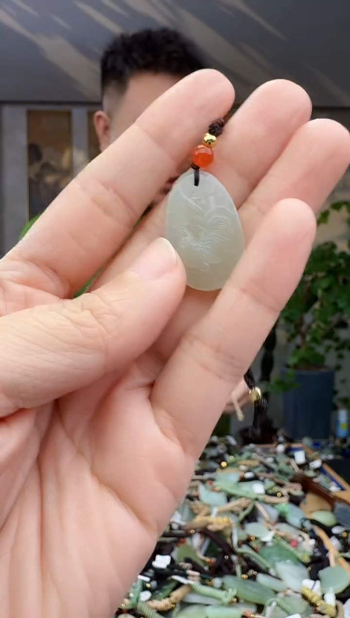 未镶嵌和田玉挂件拍一发一