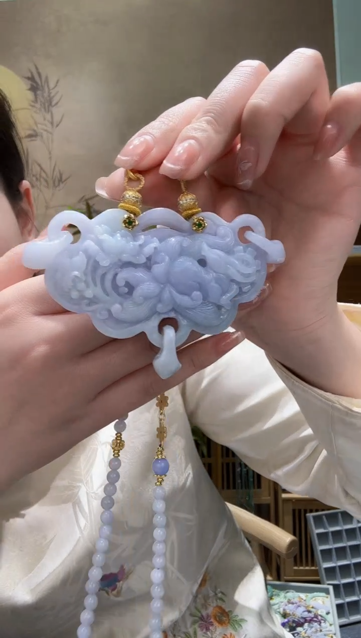 【闪购商品】翡翠颈饰未镶嵌吊坠