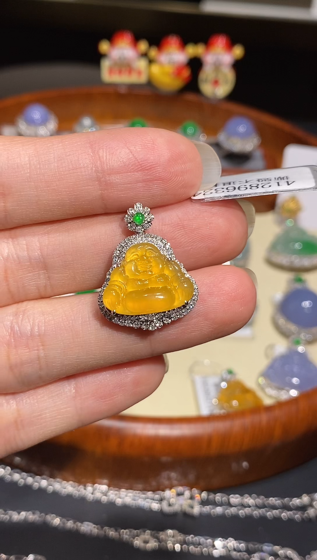 【闪购商品】翡翠吊坠(不含链)18K金镶嵌吊坠