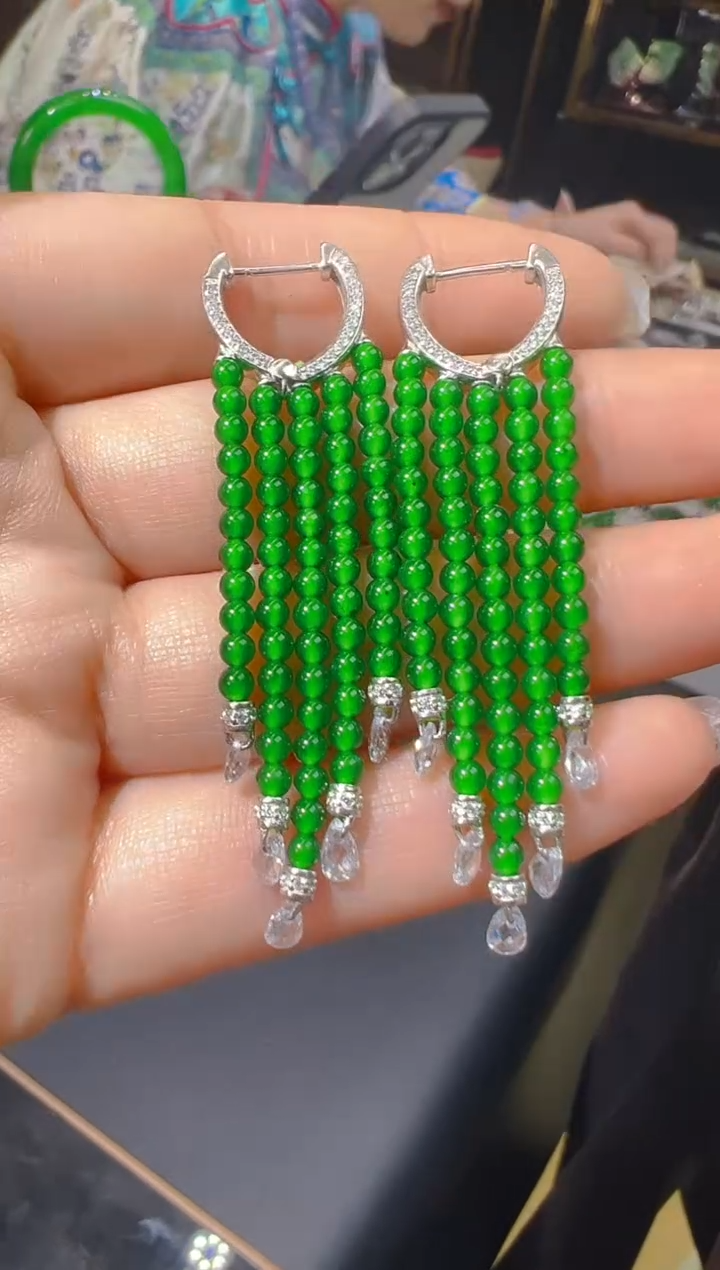 【闪购商品】翡翠耳饰银S925镶嵌007(多样性发货)