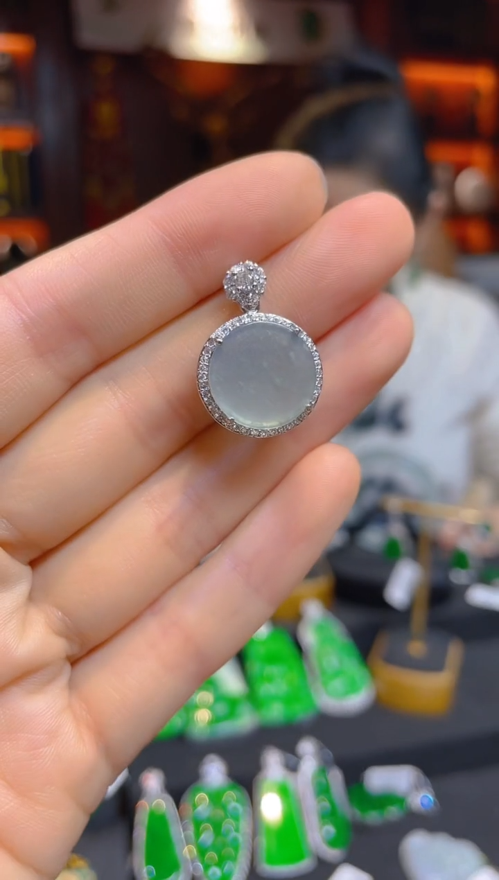 【闪购商品】翡翠颈饰未镶嵌天然A货翡翠吊坠000