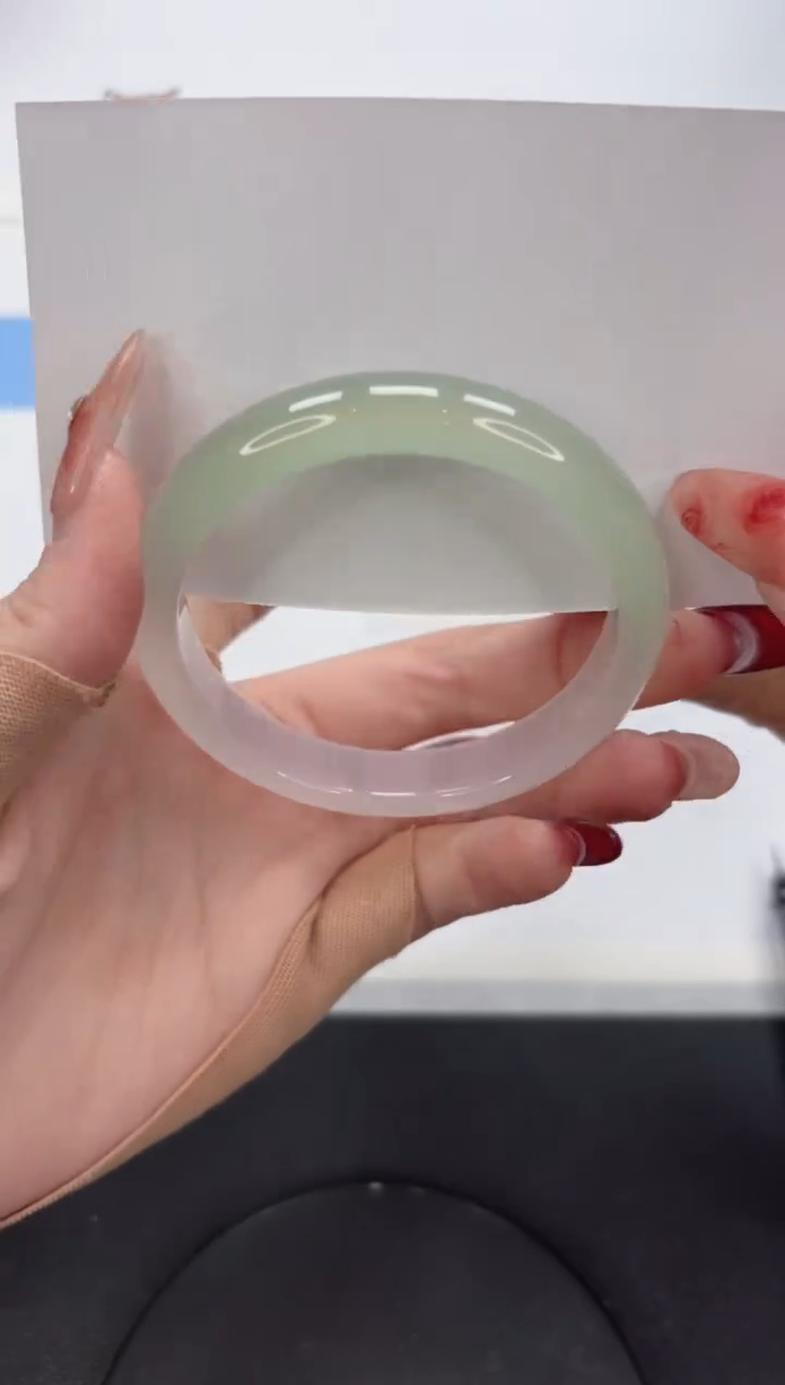 【闪购商品】石英质玉手镯未镶嵌A538-55.3