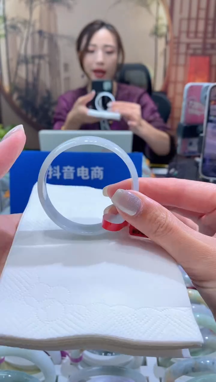 未镶嵌手镯翡翠000070450