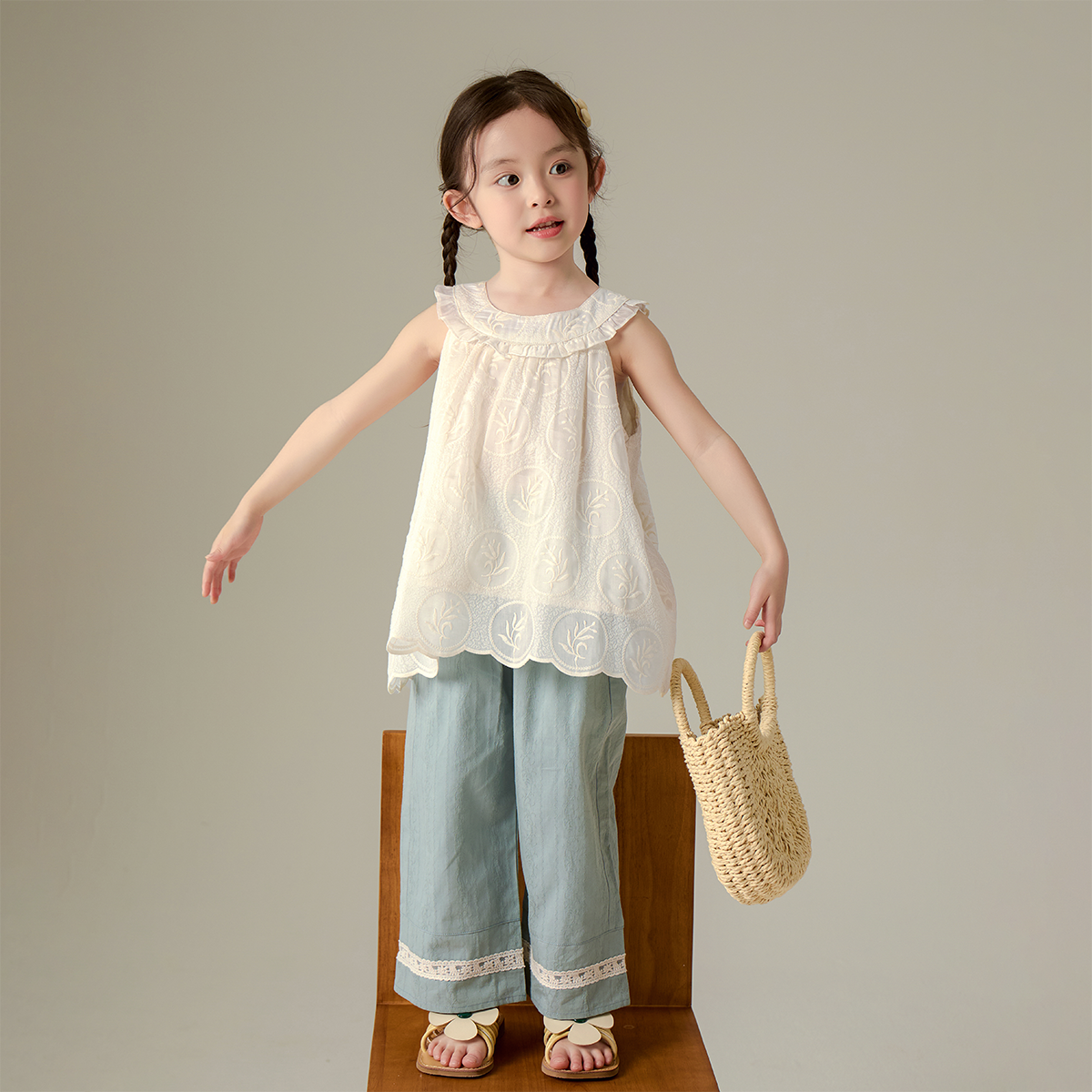 现货【云曲】3804女童夏装法式女宝娃娃衫洋气百搭无袖背心衬衫