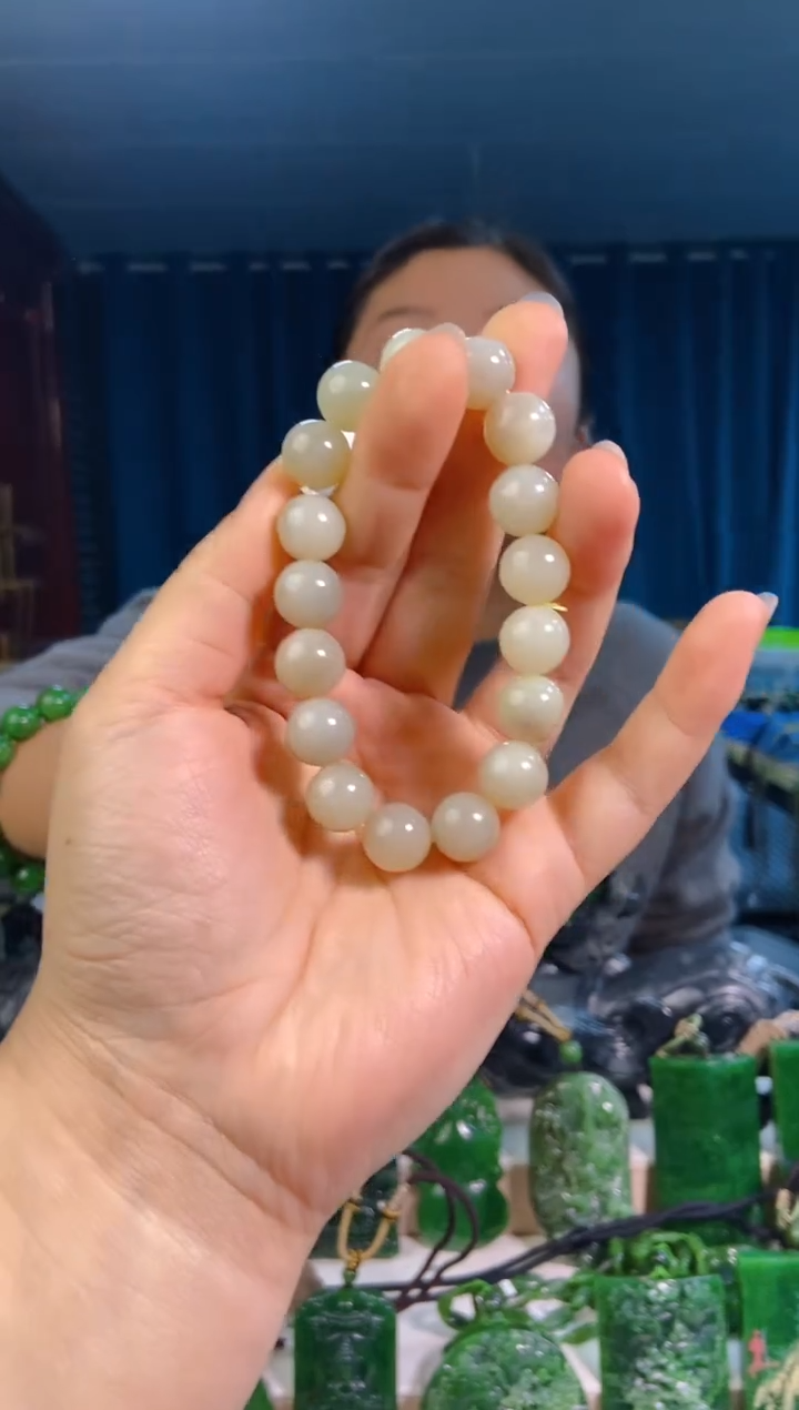 【闪购商品】和田玉挂件未镶嵌1