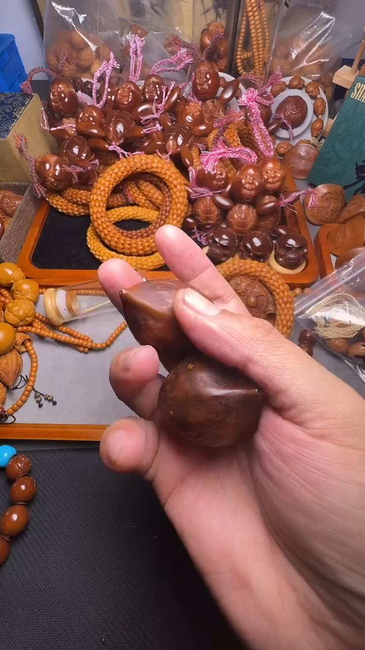 手串橄榄核过*π素核2个