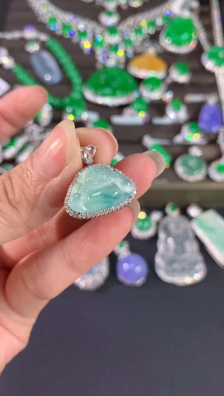 【闪购商品】翡翠吊坠(不含链)18K金镶嵌A720|6500