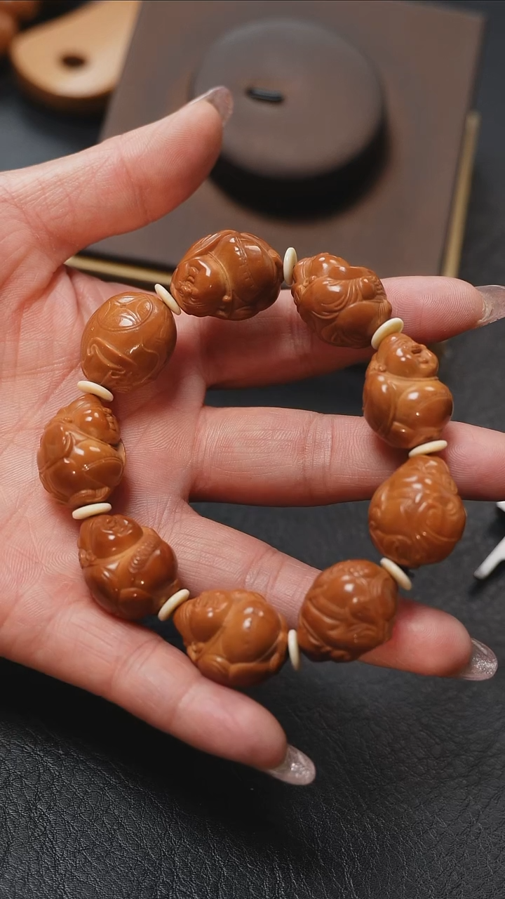 【闪购商品】橄榄核吊坠 梦梦精品核雕