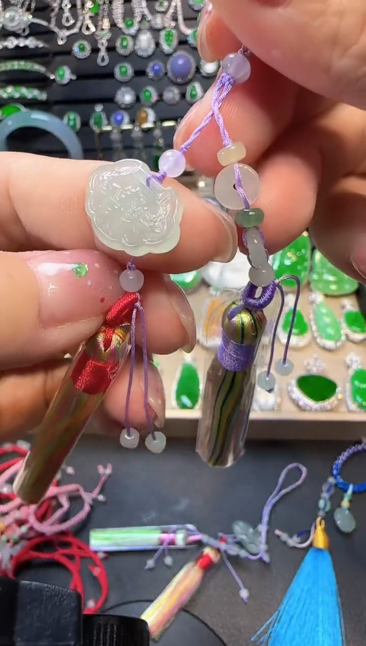 【闪购商品】翡翠挂件未镶嵌挂件