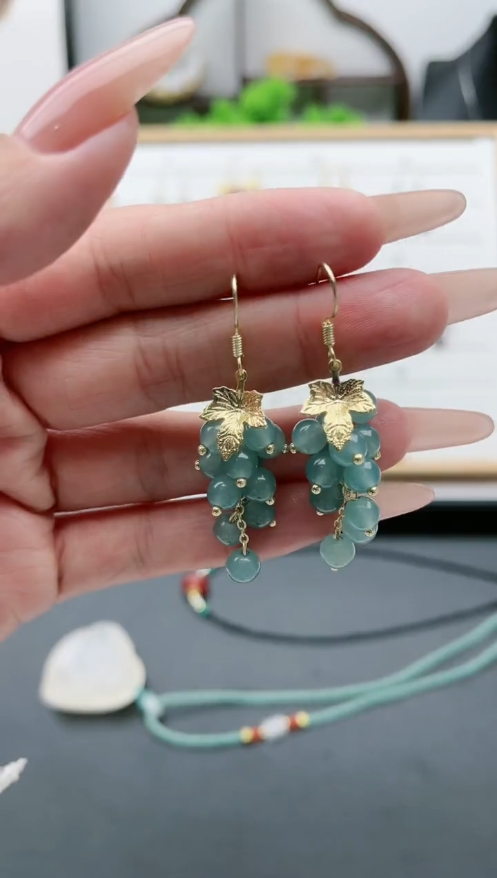 【闪购商品】石英质玉耳饰银S925镀金镶嵌312