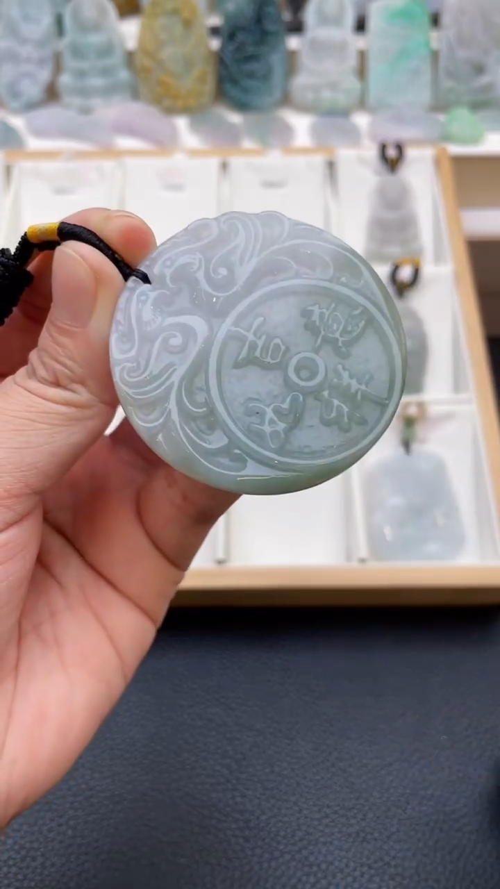 颈饰未镶嵌翡翠天然缅甸翡翠A货15