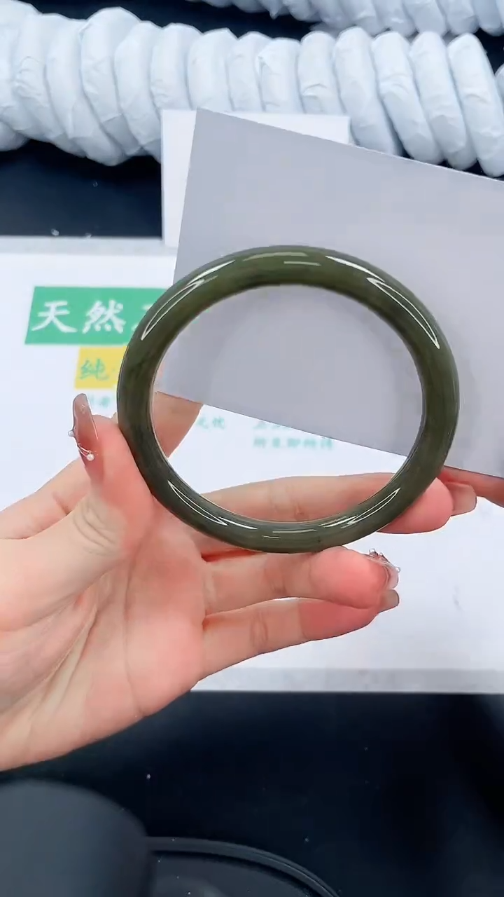 【闪购商品】和田玉手镯未镶嵌202-62.5