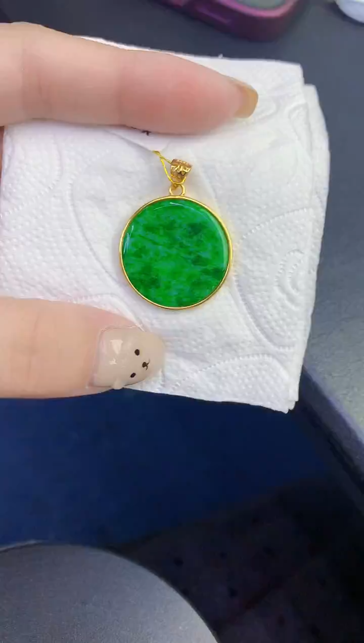颈饰未镶嵌翡翠缅甸天然翡翠A货