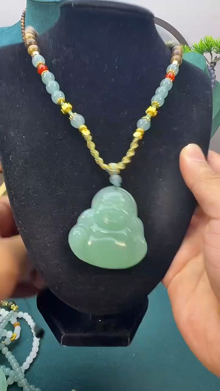 翡翠14K金镶嵌颈饰XX